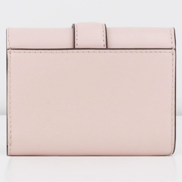 MICHAEL KORS CARMEN MEDIUM LOGO AND FAUX LEATHER WALLET 
POWDER BLUSH 
NWT - Picture 6 of 10